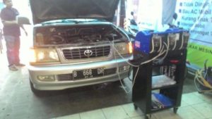 tahap pengerjaan tune up mobil