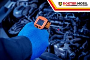 penyebab temperatur mobil naik