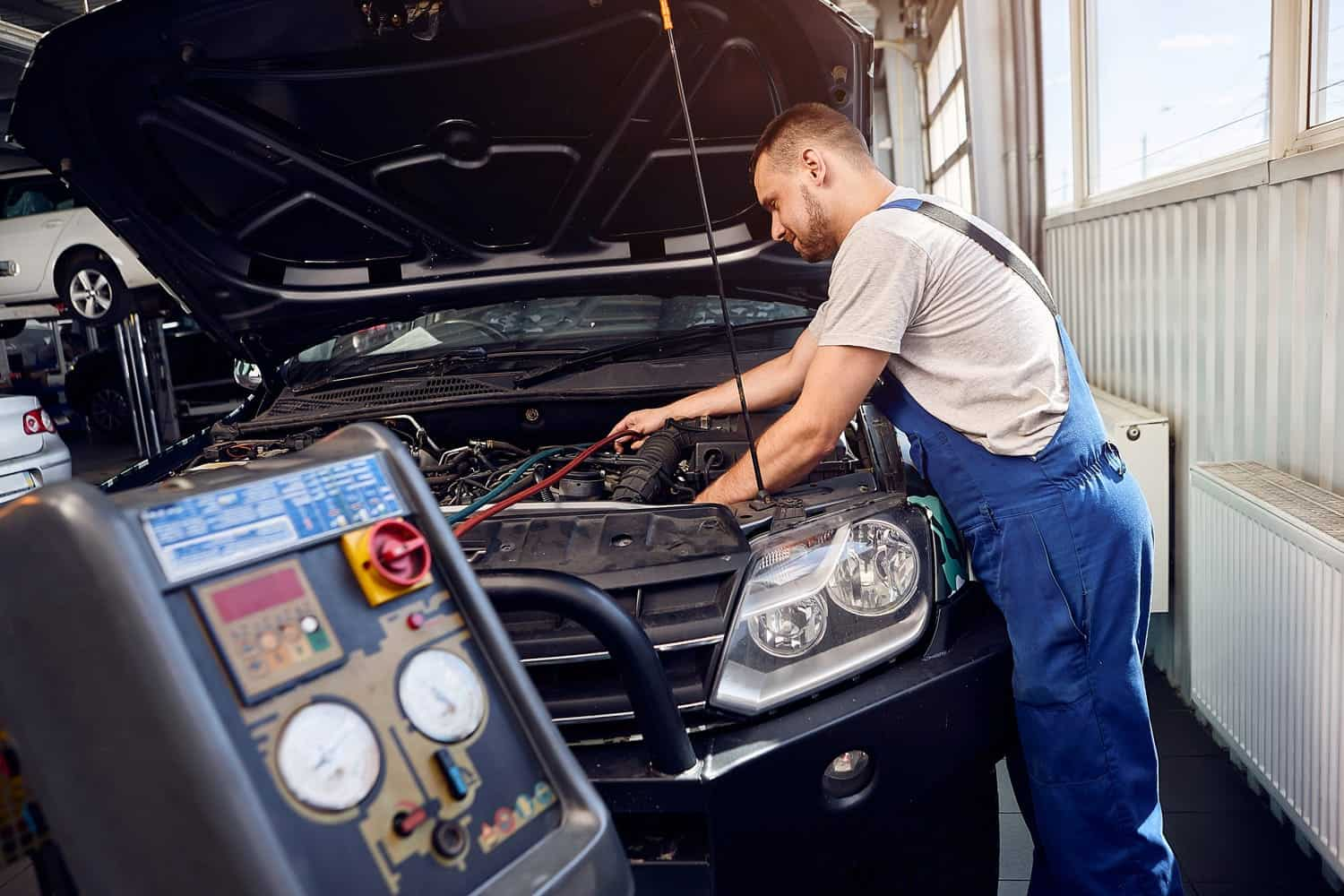 penyebab selang AC mobil meledak