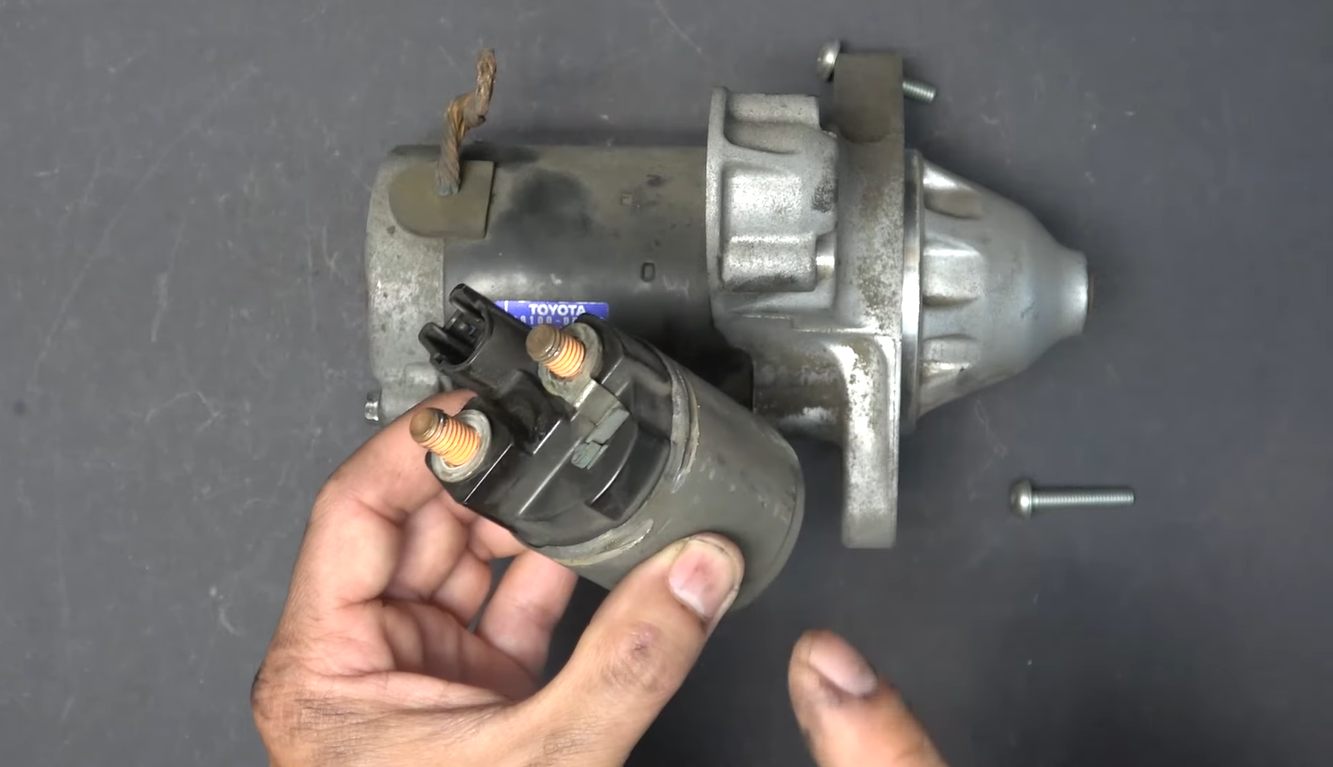 Ciri-ciri hingga Solusi Masalah Solenoid Mobil Matic Rusak