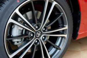 6 Kelebihan Disc Brake atau Rem Cakram Mobil