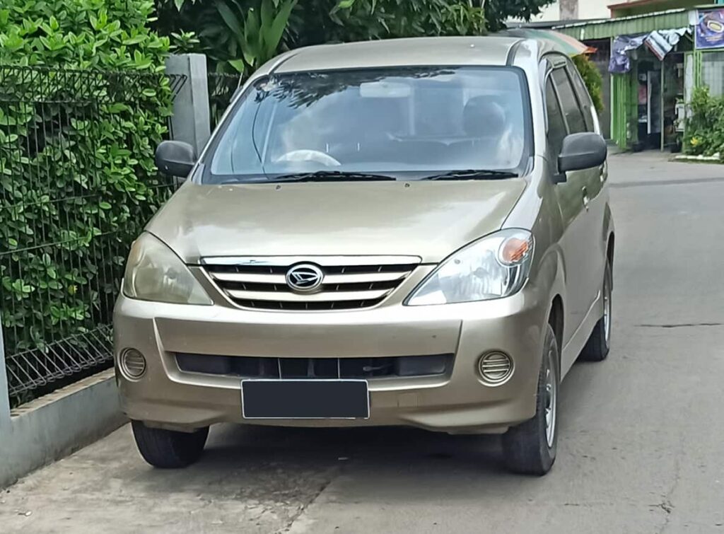 Intip Kelebihan dan Kekurangan Toyota Avanza Gen 1