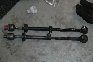 Kenali Komponen Tie Rod Mobil, Fungsi, hingga Materialnya