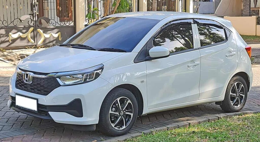 Mudik Pakai Mobil LCGC, Ini Pro-Kontra hingga Kiat Tipsnya